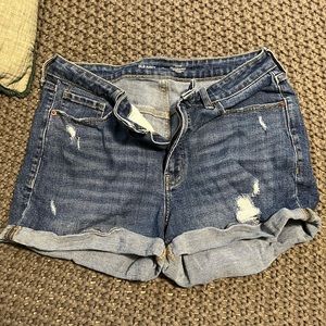 Old Navy high waisted jean shorts size 12, EUC